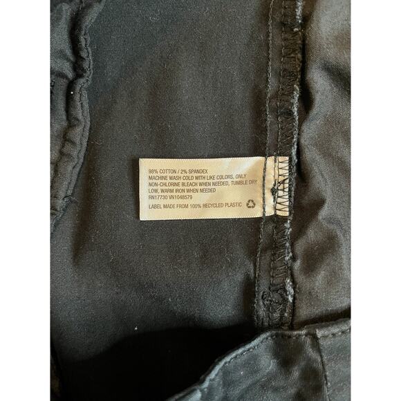 A New Day Women's Black Everyday Short Size 12 Gently Used - Picture 4 of 5